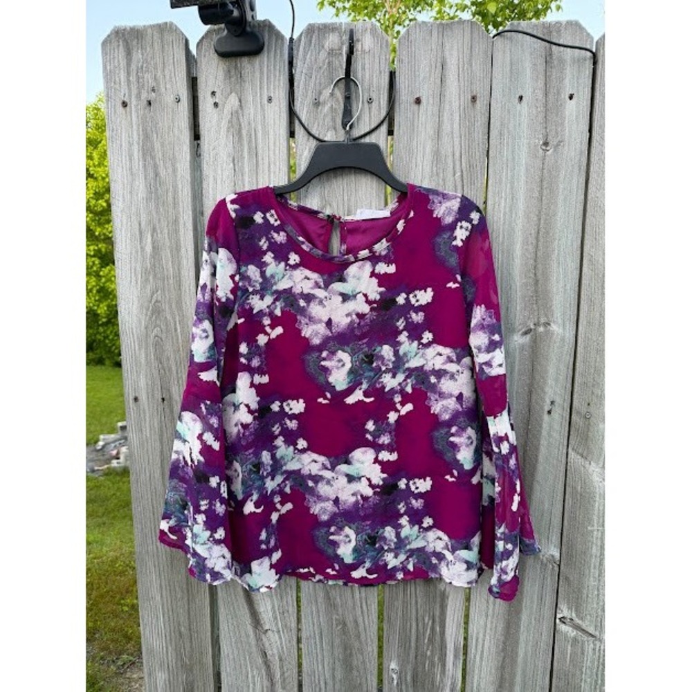 Peach Love California Magenta Abstract Floral Bell Sleeve Blouse Small T20176-03